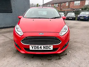 Used 2014 Ford Fiesta Zetec Race Red - Interior and Exterior details 20