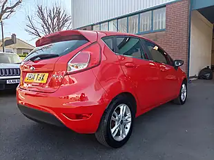 Used 2014 Ford Fiesta Zetec Red - Interior and Exterior details 6
