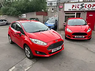 Used 2014 Ford Fiesta Zetec Red - Interior and Exterior details 9