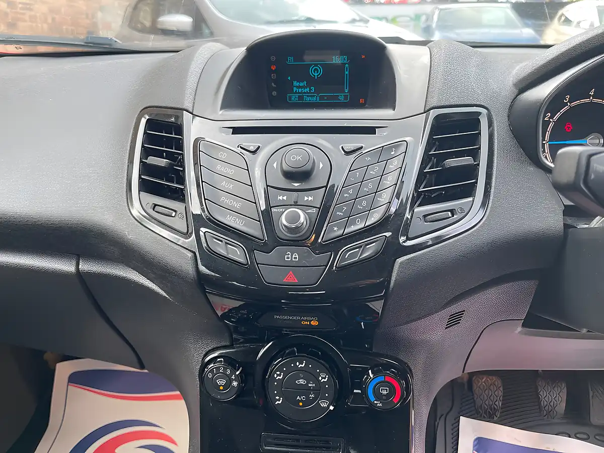 Used 2014 Ford Fiesta Zetec Red - Interior and Exterior details 11