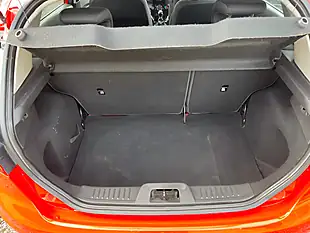 Used 2014 Ford Fiesta Zetec Red - Interior and Exterior details 13