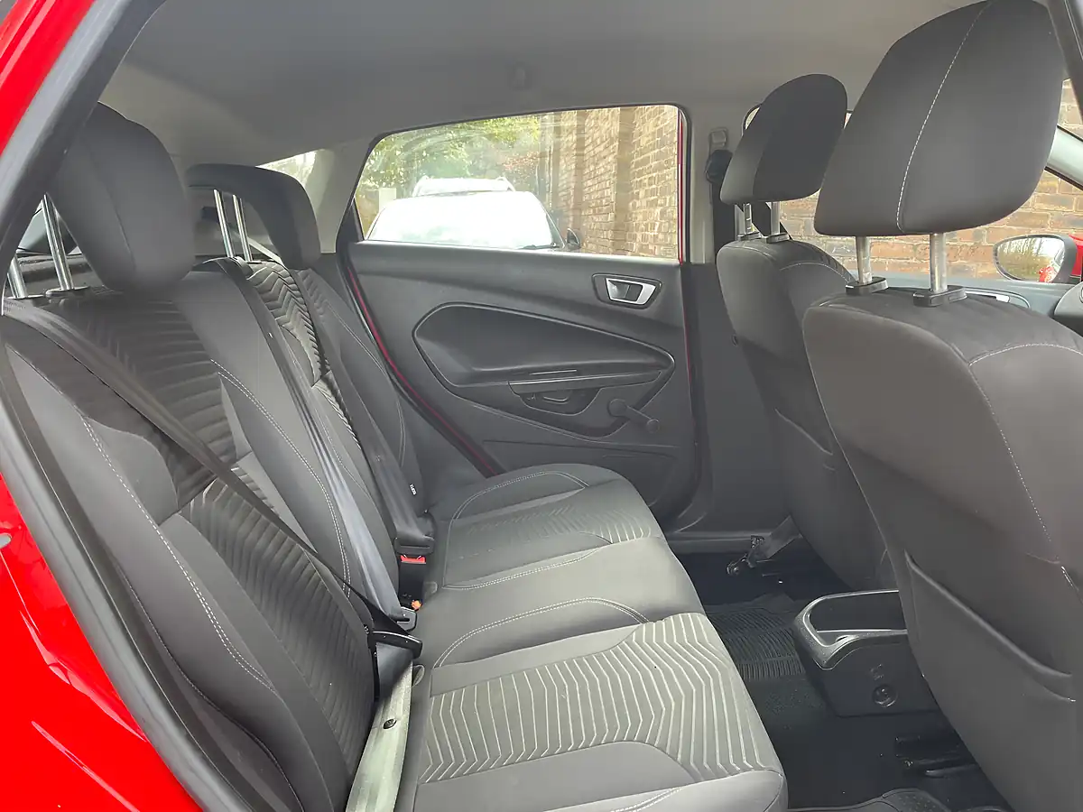 Used 2014 Ford Fiesta Zetec Red - Interior and Exterior details 14