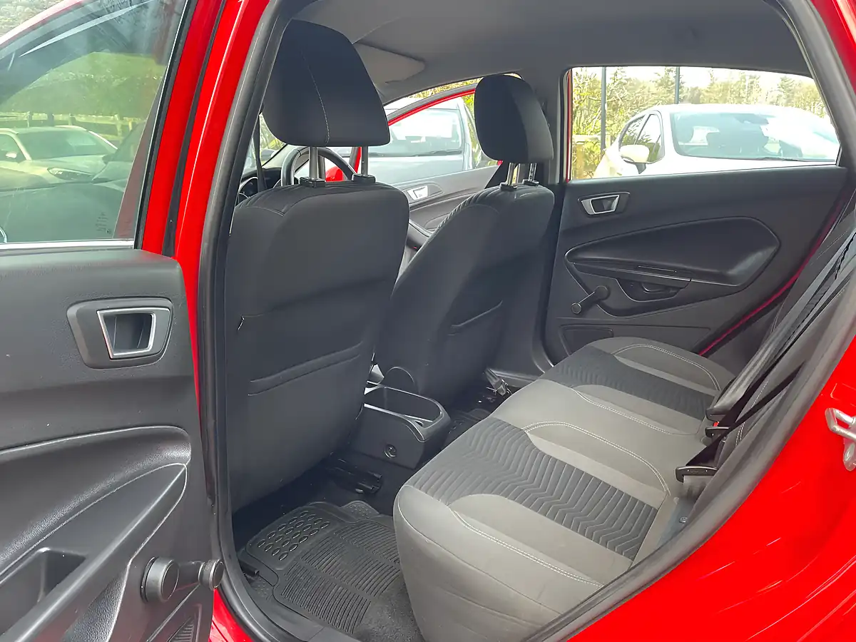Used 2014 Ford Fiesta Zetec Red - Interior and Exterior details 16