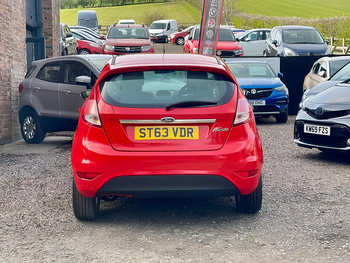 Used 2014 Ford Fiesta Zetec Red - Interior and Exterior details 6