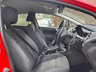Used 2014 Ford Fiesta Zetec Red - Interior and Exterior details 8