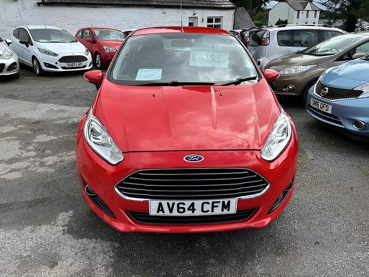 Used 2014 Ford Fiesta Zetec Red - Interior and Exterior details 4
