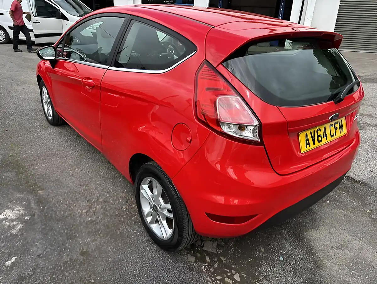 Used 2014 Ford Fiesta Zetec Red - Interior and Exterior details 6