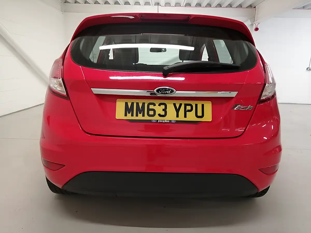 Used 2014 Ford Fiesta Zetec Red - Interior and Exterior details 5