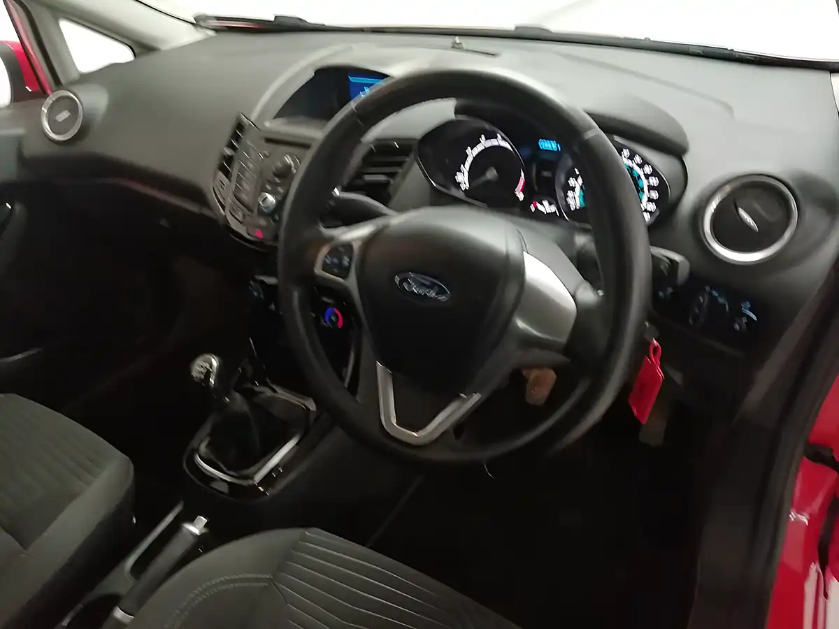 Used 2014 Ford Fiesta Zetec Red - Interior and Exterior details 6