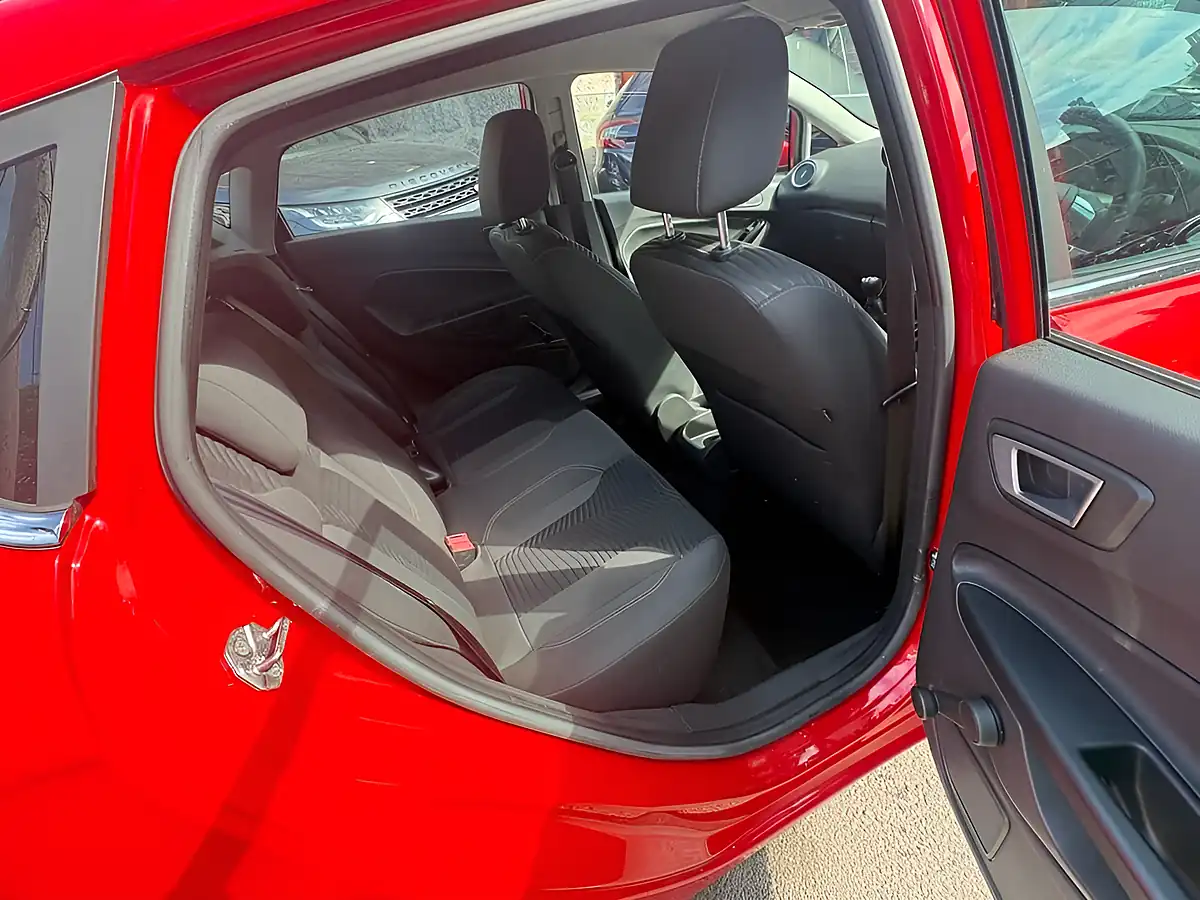 Used 2014 Ford Fiesta Zetec Red - Interior and Exterior details 15