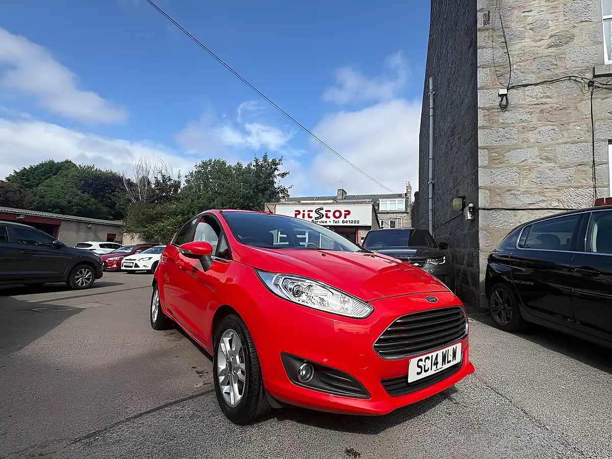 Used 2014 Ford Fiesta Zetec Red - Interior and Exterior details 2