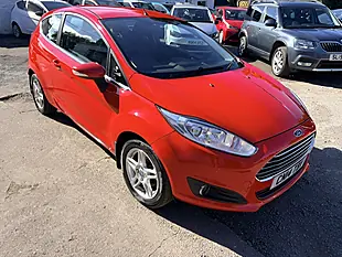 Used 2014 Ford Fiesta Zetec Red - Interior and Exterior details 5