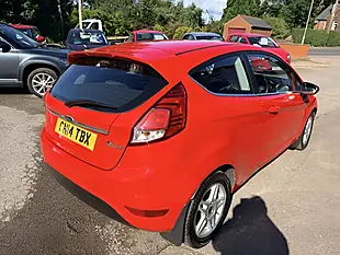 Used 2014 Ford Fiesta Zetec Red - Interior and Exterior details 7