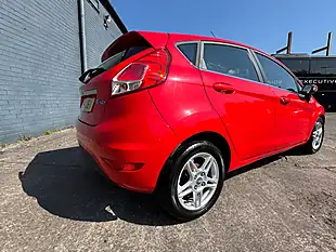 Used 2014 Ford Fiesta Zetec Red - Interior and Exterior details 10