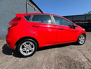 Used 2014 Ford Fiesta Zetec Red - Interior and Exterior details 11