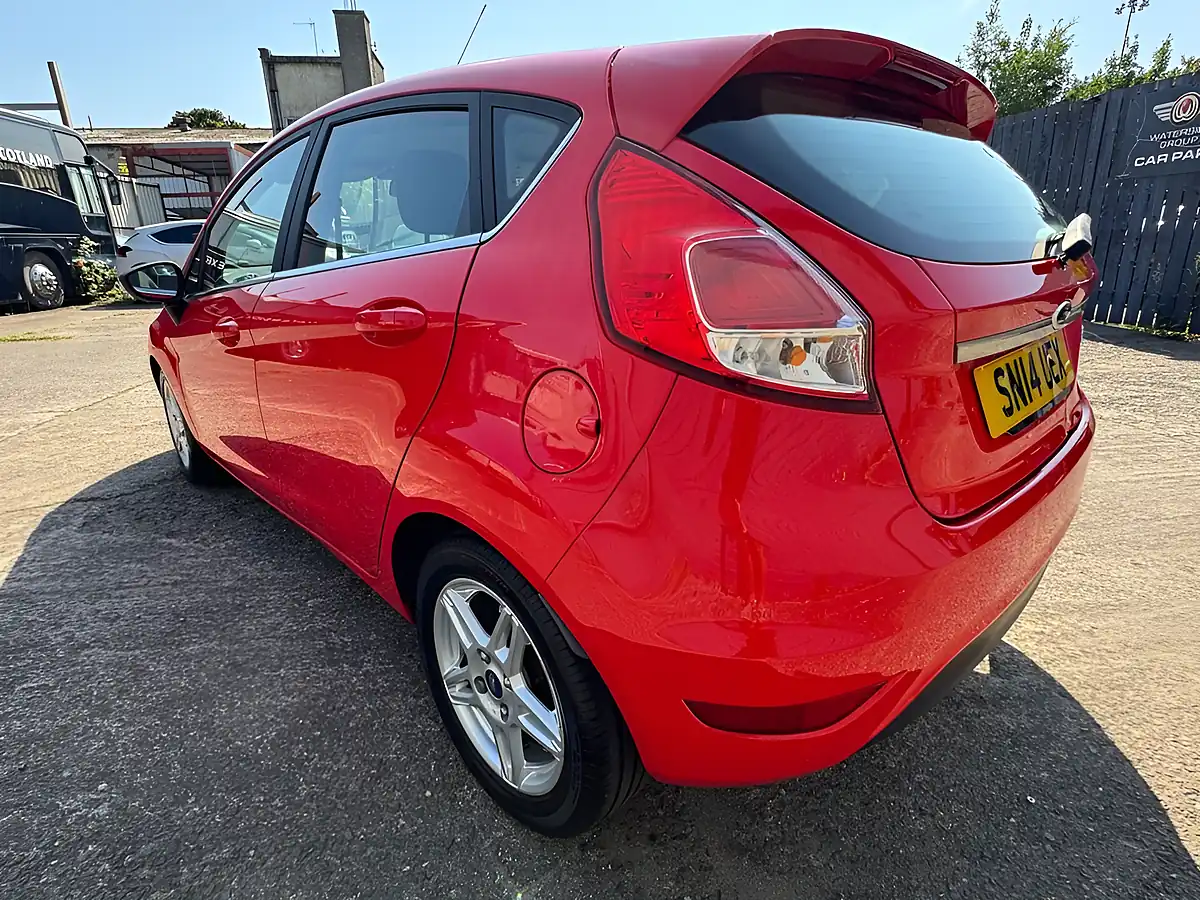 Used 2014 Ford Fiesta Zetec Red - Interior and Exterior details 13