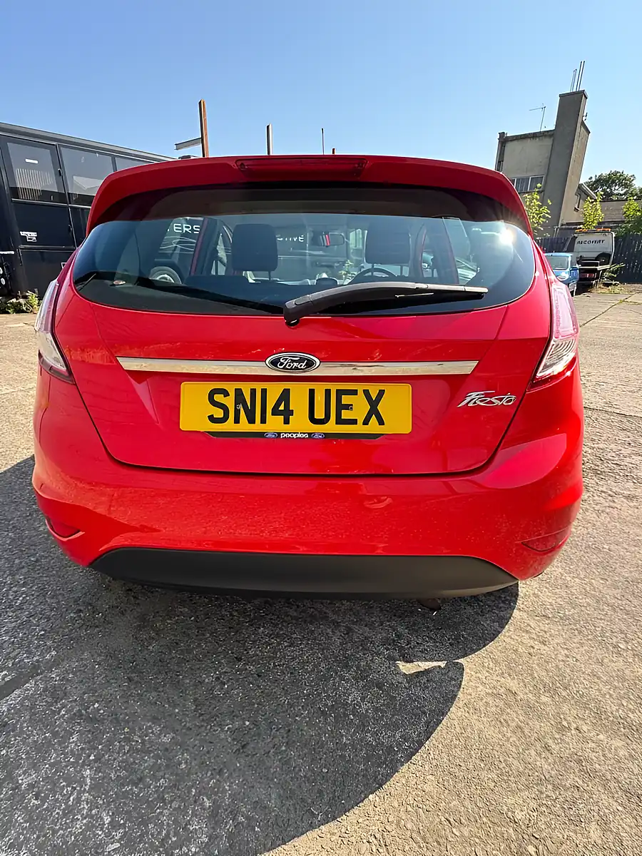 Used 2014 Ford Fiesta Zetec Red - Interior and Exterior details 14