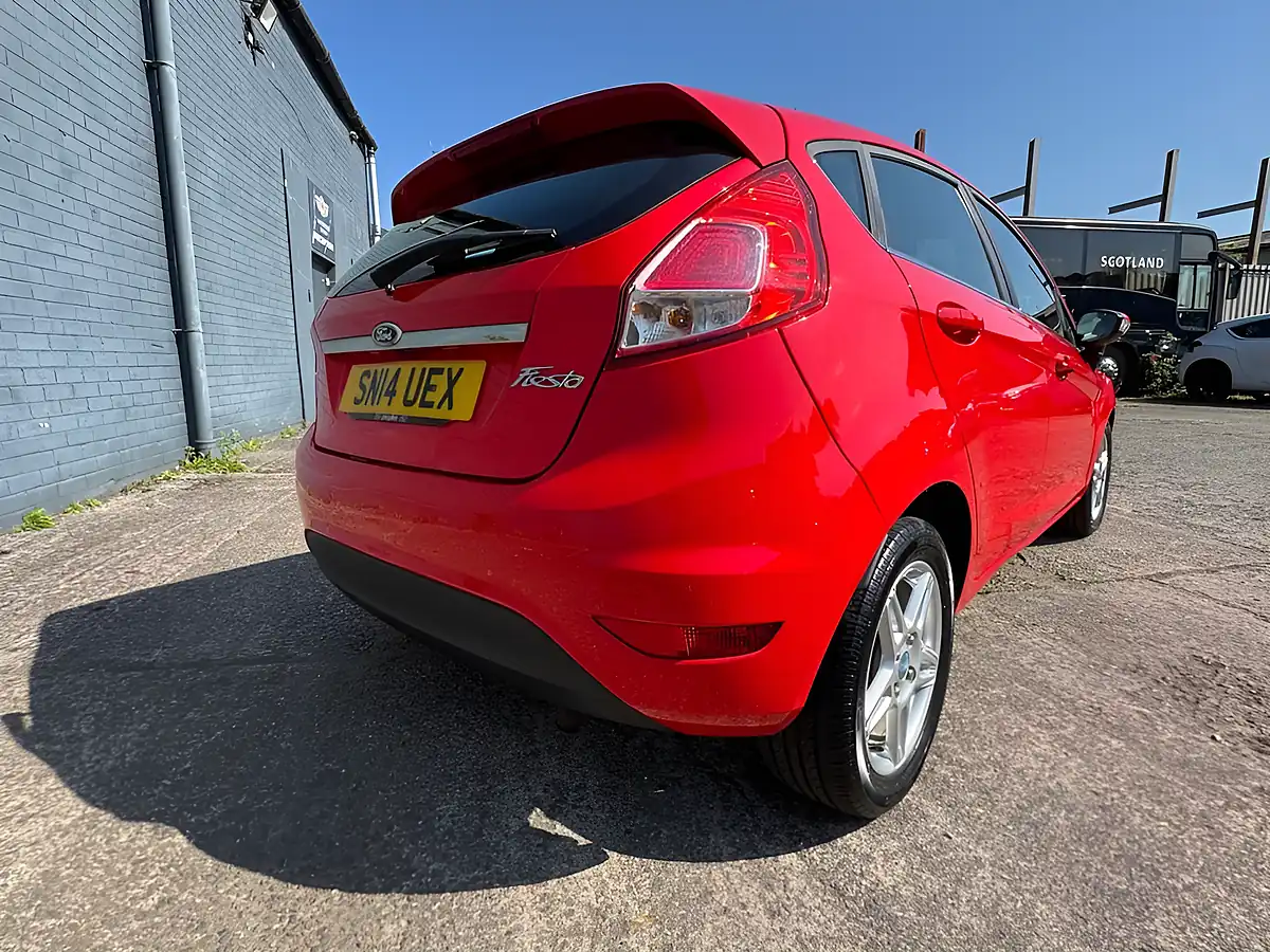 Used 2014 Ford Fiesta Zetec Red - Interior and Exterior details 15