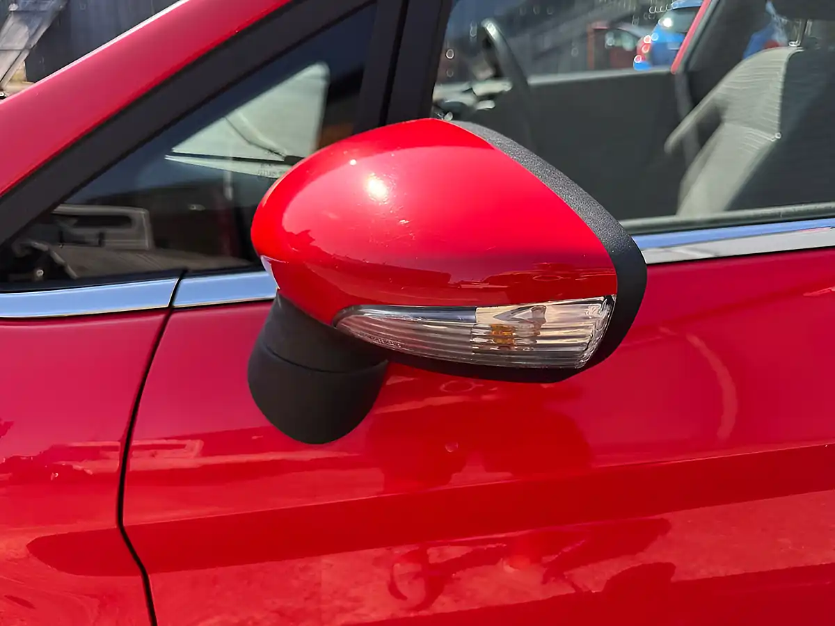 Used 2014 Ford Fiesta Zetec Red - Interior and Exterior details 19