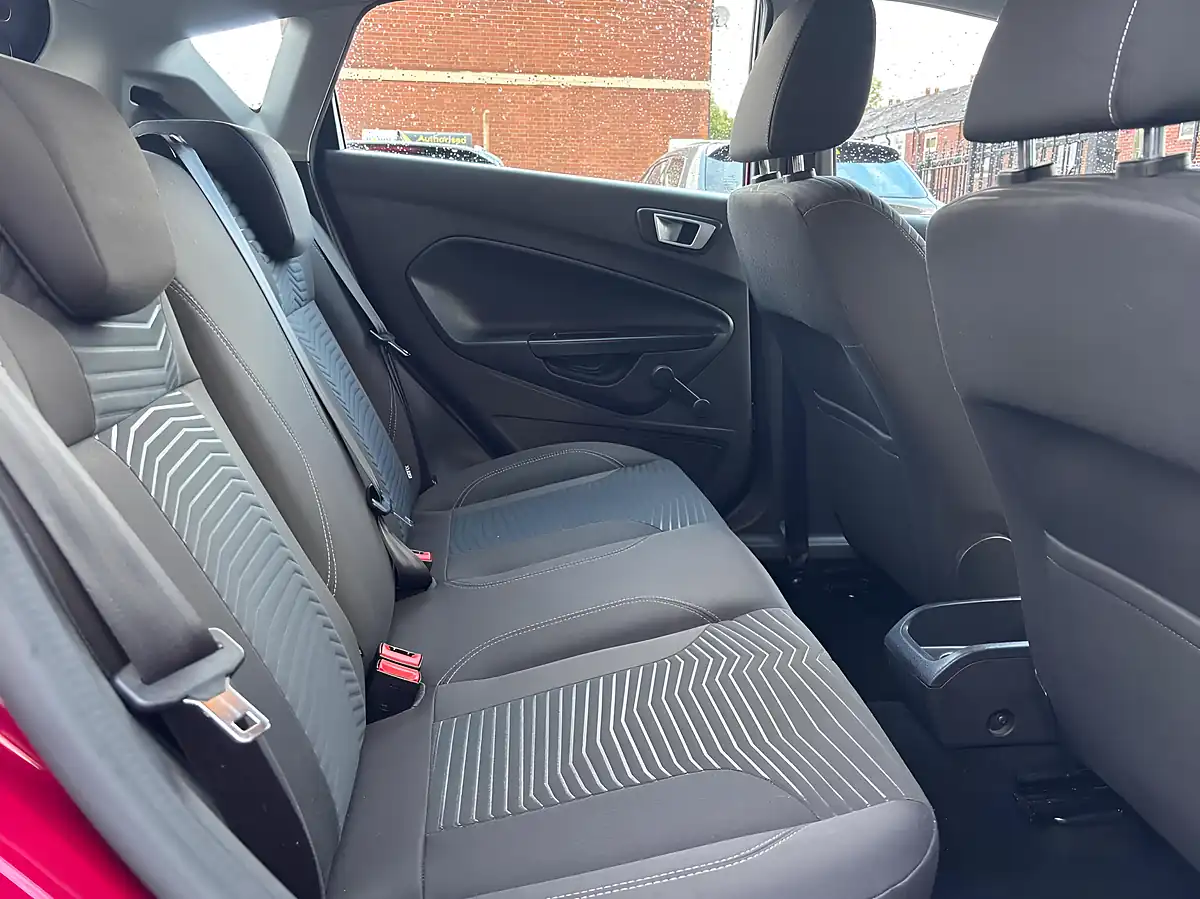Used 2014 Ford Fiesta Zetec Red - Interior and Exterior details 14