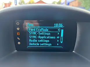 Used 2014 Ford Fiesta Zetec Red - Interior and Exterior details 16