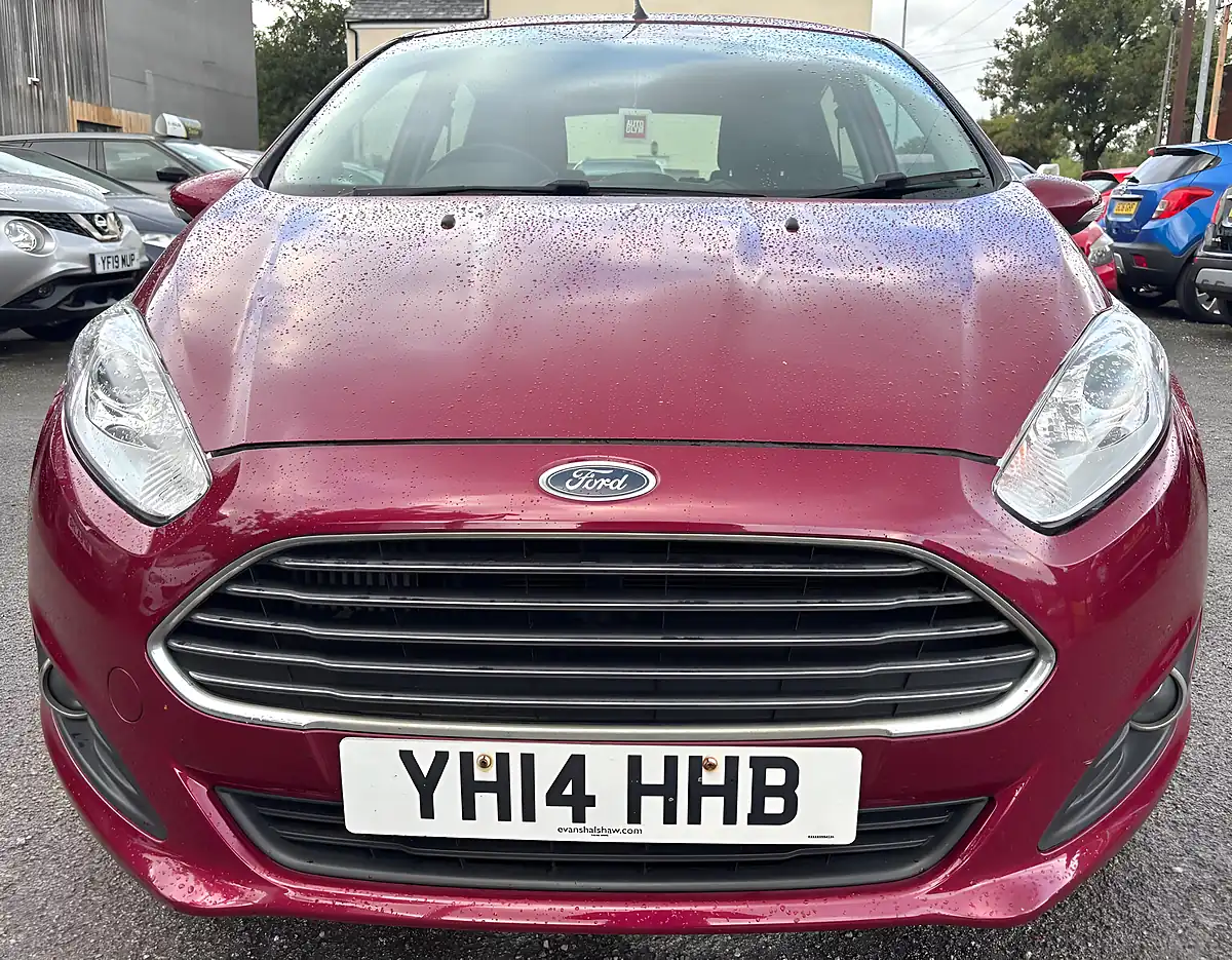 Used 2014 Ford Fiesta Zetec Red - Interior and Exterior details 3