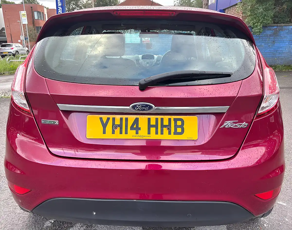Used 2014 Ford Fiesta Zetec Red - Interior and Exterior details 7