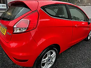 Used 2014 Ford Fiesta Zetec Red Metallic - Interior and Exterior details 7