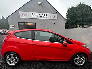 Used 2014 Ford Fiesta Zetec Red Metallic - Interior and Exterior details 8