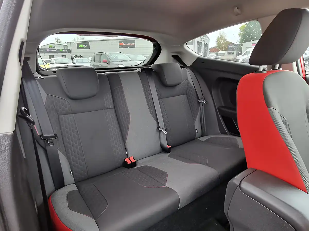 Used 2014 Ford Fiesta Zetec S Red Edition Race Red - Interior and Exterior details 10