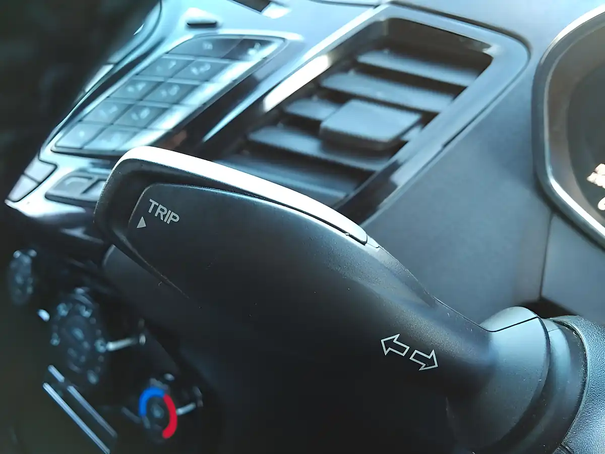 Used 2014 Ford Fiesta Zetec S Red - Interior and Exterior details 19