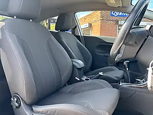 Used 2014 Ford Fiesta Zetec S White - Interior and Exterior details 11