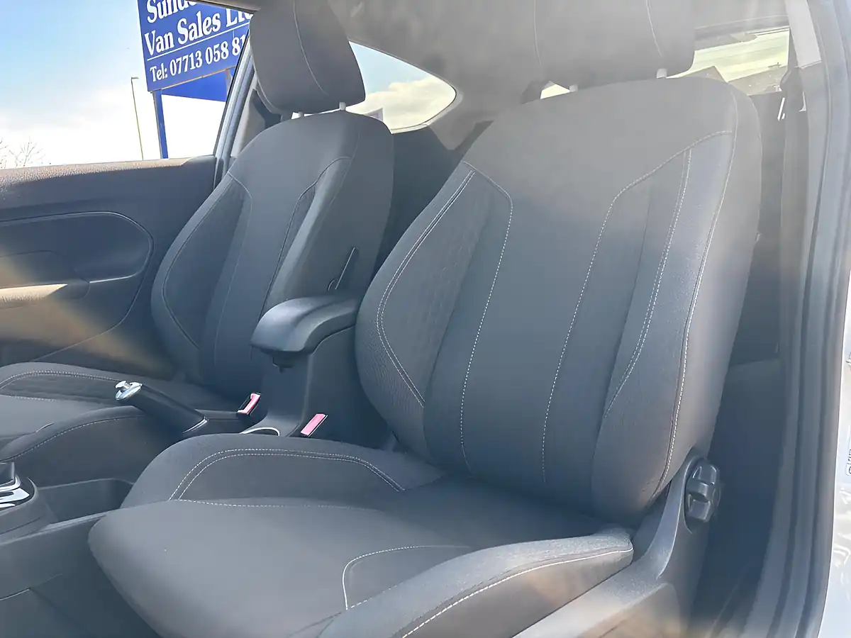 Used 2014 Ford Fiesta Zetec S White - Interior and Exterior details 18