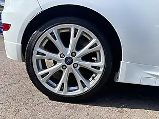 Used 2014 Ford Fiesta Zetec S White - Interior and Exterior details 8