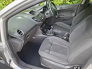 Used 2014 Ford Fiesta Zetec Silver - Interior and Exterior details 10