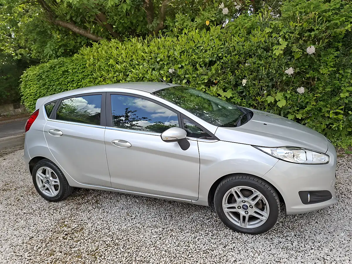 Used 2014 Ford Fiesta Zetec Silver - Interior and Exterior details 2