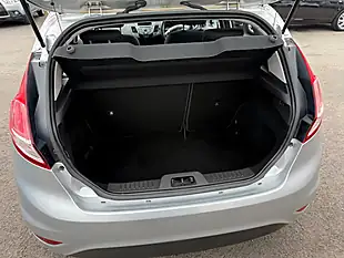 Used 2014 Ford Fiesta Zetec Silver - Interior and Exterior details 14