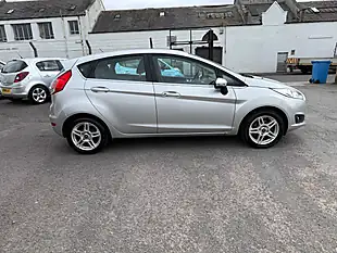 Used 2014 Ford Fiesta Zetec Silver - Interior and Exterior details 4