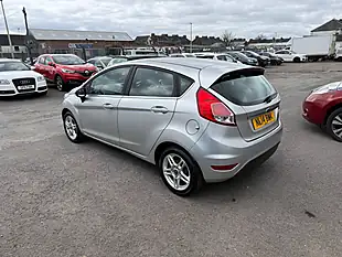 Used 2014 Ford Fiesta Zetec Silver - Interior and Exterior details 8