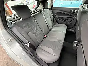 Used 2014 Ford Fiesta Zetec Silver - Interior and Exterior details 9