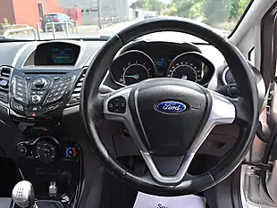 Used 2014 Ford Fiesta Zetec Silver - Interior and Exterior details 10