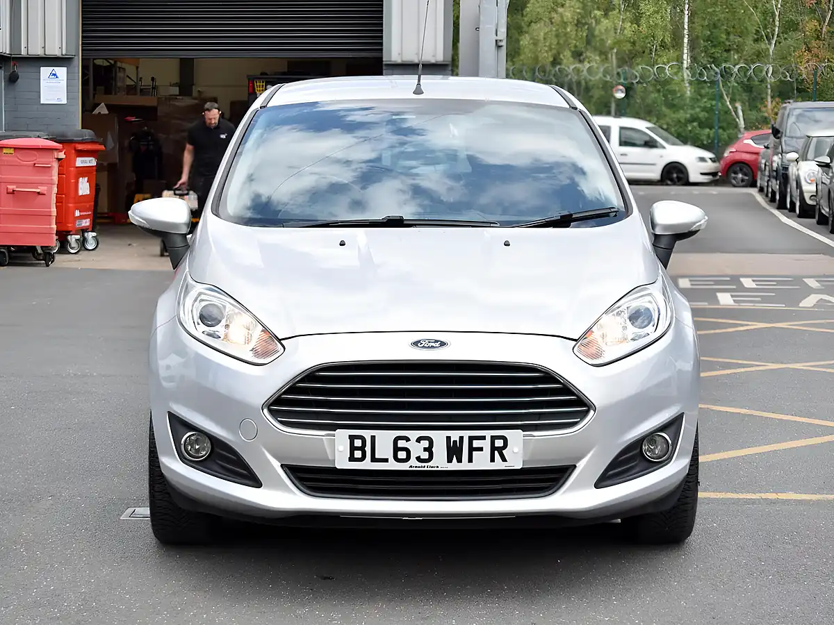 Used 2014 Ford Fiesta Zetec Silver - Interior and Exterior details 2