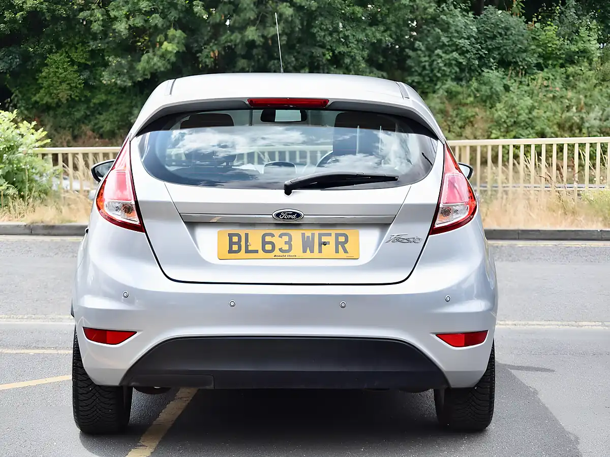 Used 2014 Ford Fiesta Zetec Silver - Interior and Exterior details 6