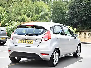 Used 2014 Ford Fiesta Zetec Silver - Interior and Exterior details 9