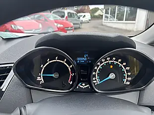 Used 2014 Ford Fiesta Zetec Silver - Interior and Exterior details 10