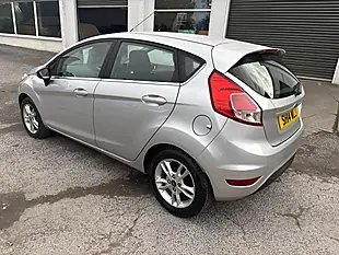 Used 2014 Ford Fiesta Zetec Silver - Interior and Exterior details 5