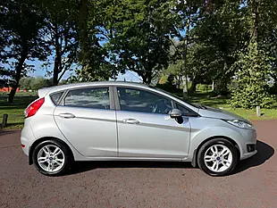 Used 2014 Ford Fiesta Zetec Silver - Interior and Exterior details 2