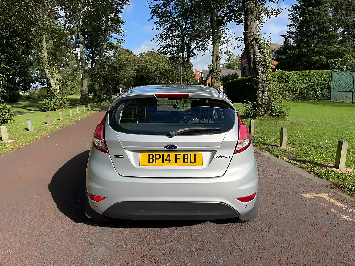 Used 2014 Ford Fiesta Zetec Silver - Interior and Exterior details 4