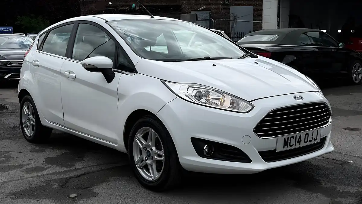 Used 2014 Ford Fiesta Zetec White - Interior and Exterior details 2