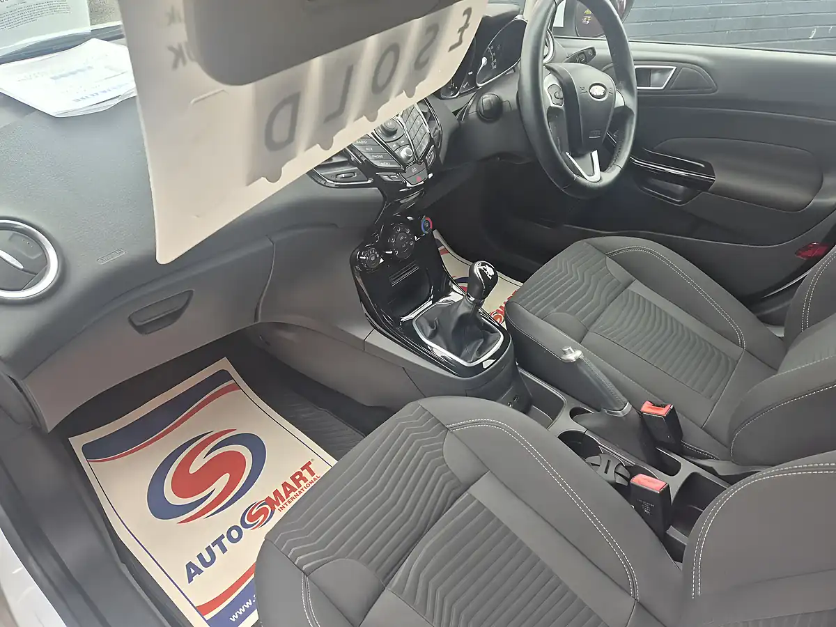 Used 2014 Ford Fiesta Zetec White - Interior and Exterior details 11